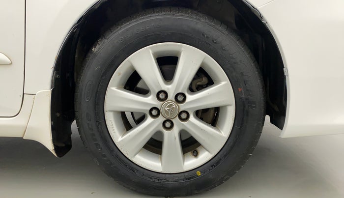 2012 Toyota Corolla Altis G, Petrol, Manual, 78,351 km, Right Front Wheel