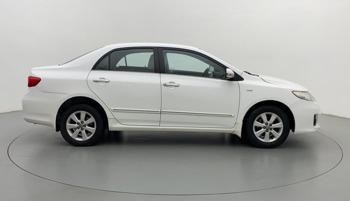 2012 Toyota Corolla Altis G, Petrol, Manual, 78,351 km, Right Side