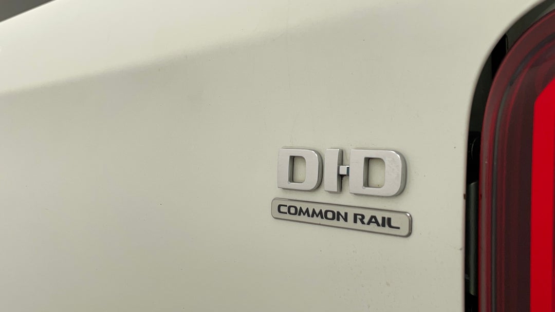 Badge (Boot Right Side)