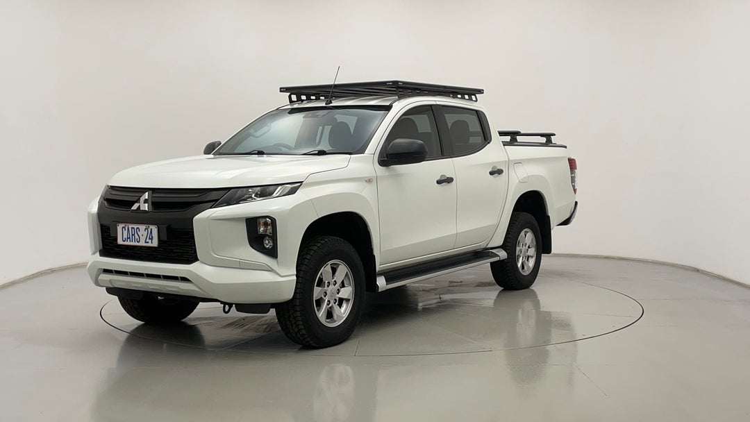 Left Front Diagonal (45- Degree) View