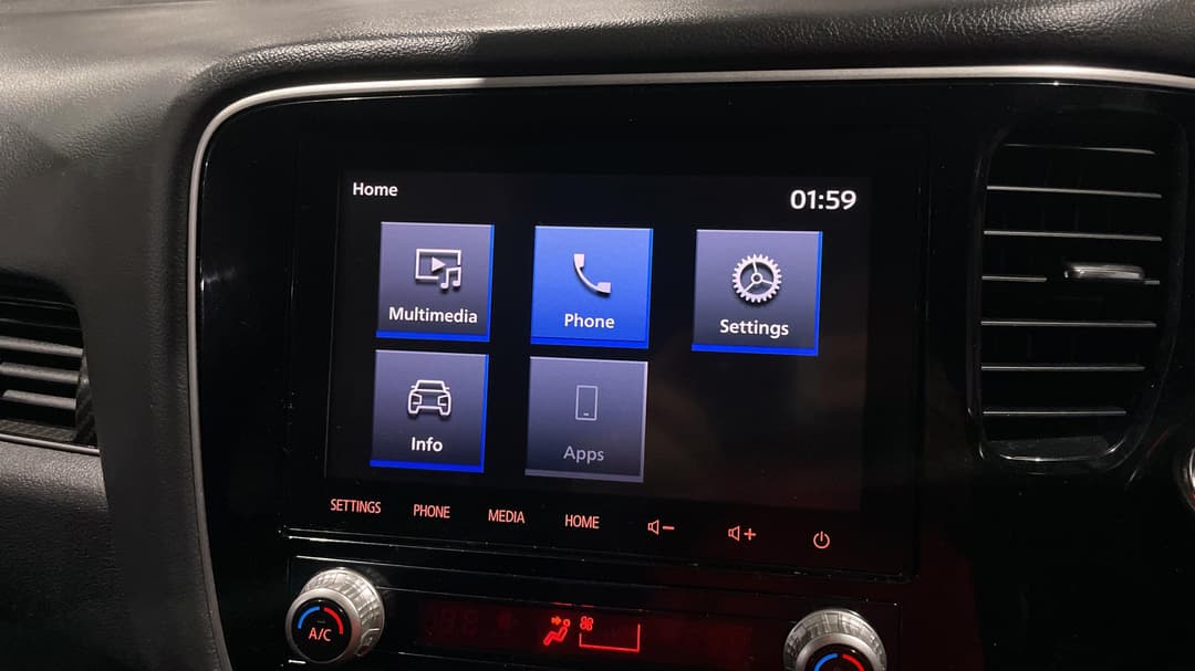 2020 Mitsubishi Outlander Black Edition 7 Seat (2WD), Automatic, 116086 km, Infotainment System