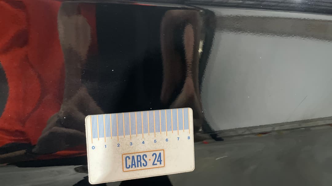 2020 Mitsubishi Outlander Black Edition 7 Seat (2WD), Automatic, 116086 km, Quarter Panel Front RHS Guard Chip