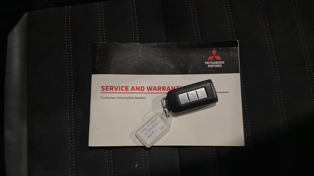 2020 Mitsubishi Outlander Black Edition 7 Seat (2WD), Automatic, 116086 km, Key Close-up