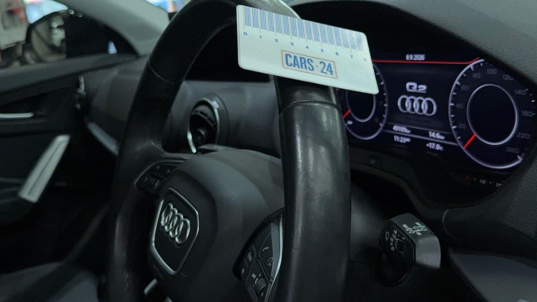 2021 Audi Q2 35 Tfsi Design (1.4 Tfsi), Automatic, 49109 km, Steering Wheel Body Wear