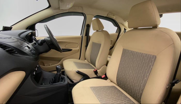 2018 Ford Figo Aspire 1.5 TREND DIESEL, Diesel, Manual, 31,934 km, Right Side Front Door Cabin