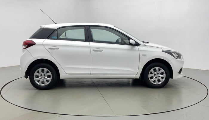 2014 Hyundai Elite i20 MAGNA 1.2, Petrol, Manual, 36,987 km, Right Side View