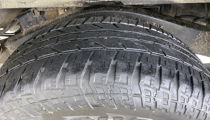 2018 Mahindra Thar CRDE 4X4 AC, Diesel, Manual, 41,410 km, Left Rear Tyre Tread