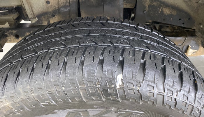 2018 Mahindra Thar CRDE 4X4 AC, Diesel, Manual, 41,410 km, Left Front Tyre Tread