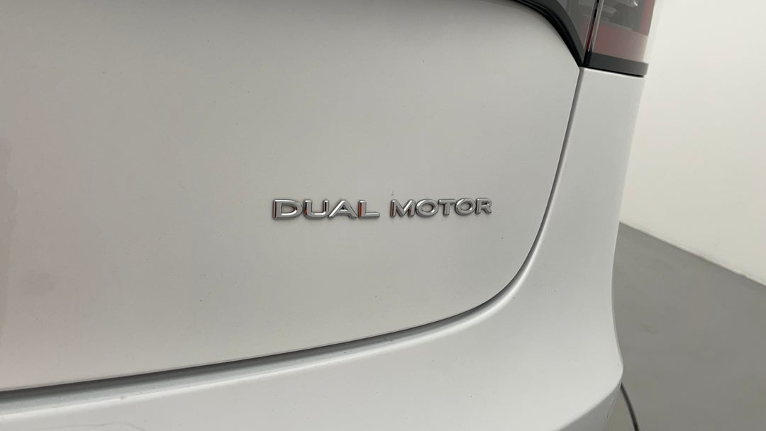 Badge (Boot Right Side)