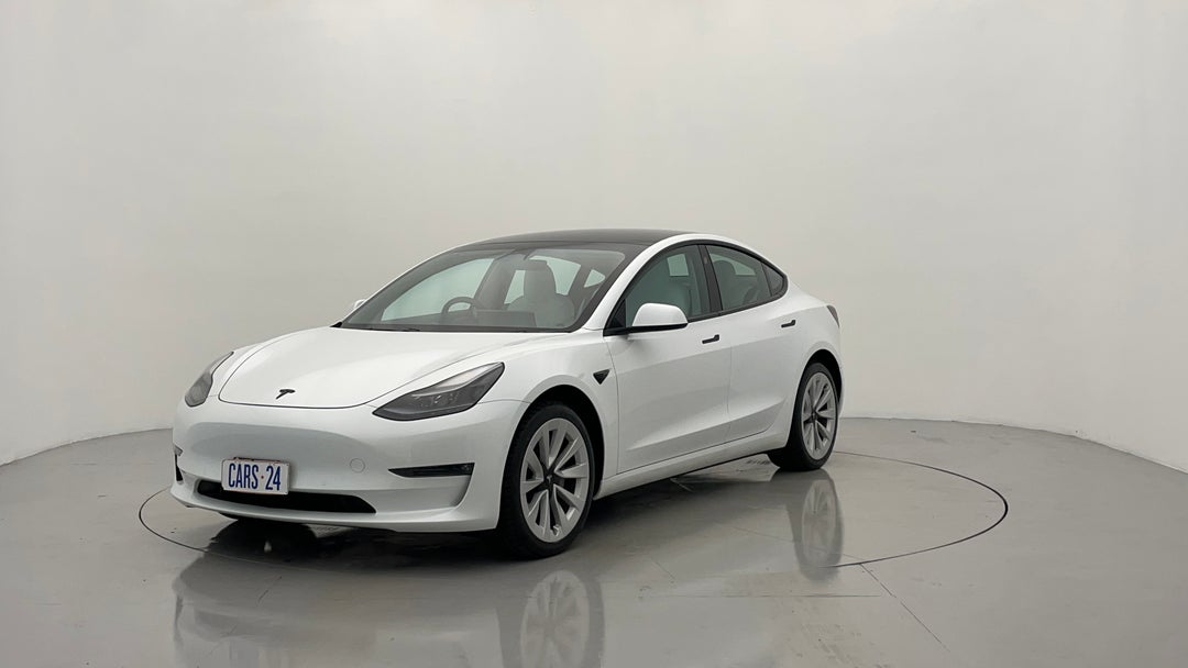 Left Front Diagonal (45- Degree) View