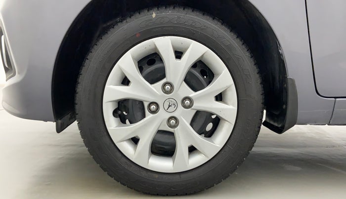 2015 Hyundai Grand i10 MAGNA 1.2 KAPPA VTVT, Petrol, Manual, 12,499 km, Left Front Wheel