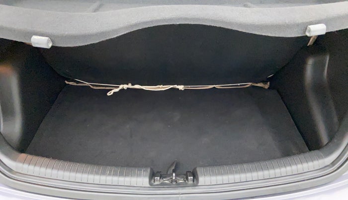 2015 Hyundai Grand i10 MAGNA 1.2 KAPPA VTVT, Petrol, Manual, 12,499 km, Boot Inside