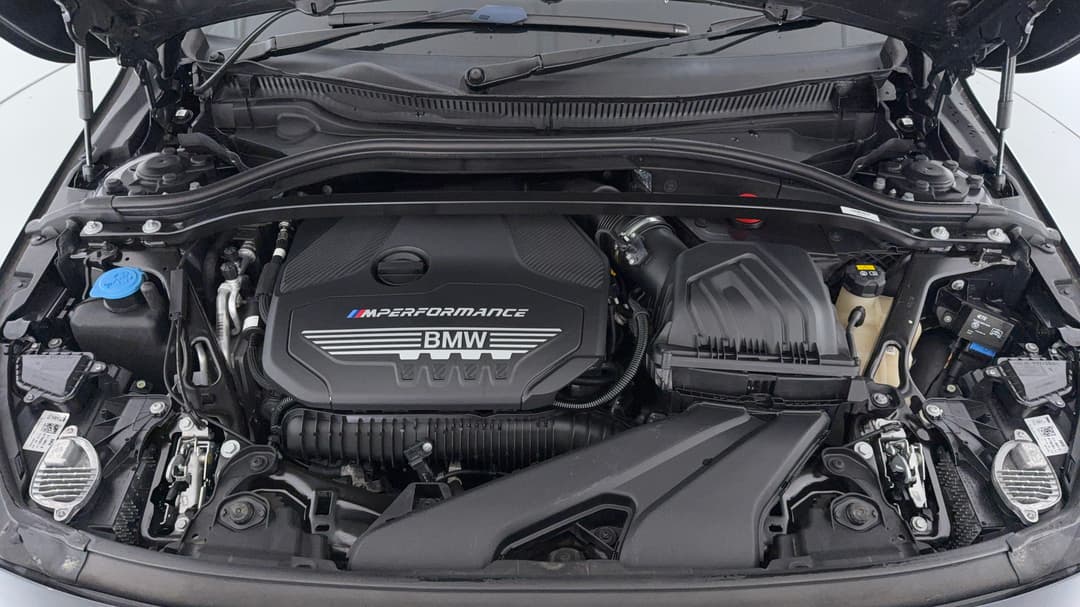 2019 BMW 1 M135i xDrive, Automatic, 65955 km, Open Bonnet (Engine)