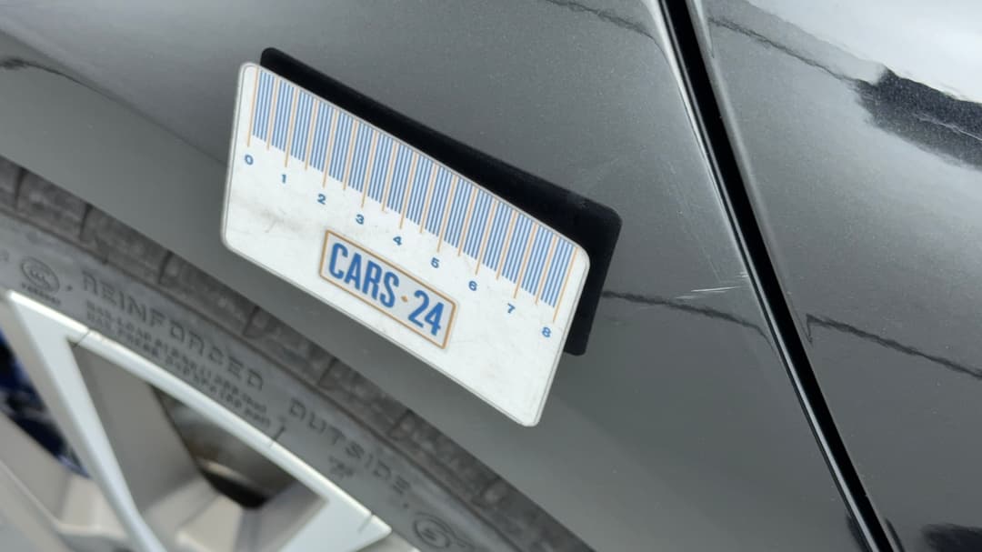 2019 BMW 1 M135i xDrive, Automatic, 65955 km, Quarter Panel Rear RHS Scratch