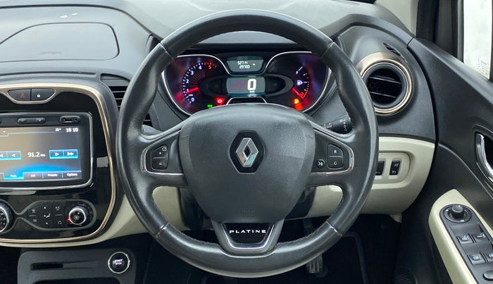 2017 Renault Captur 1.5 PLATINE DIESEL, Diesel, Manual, 52,588 km, Steering Wheel Close Up