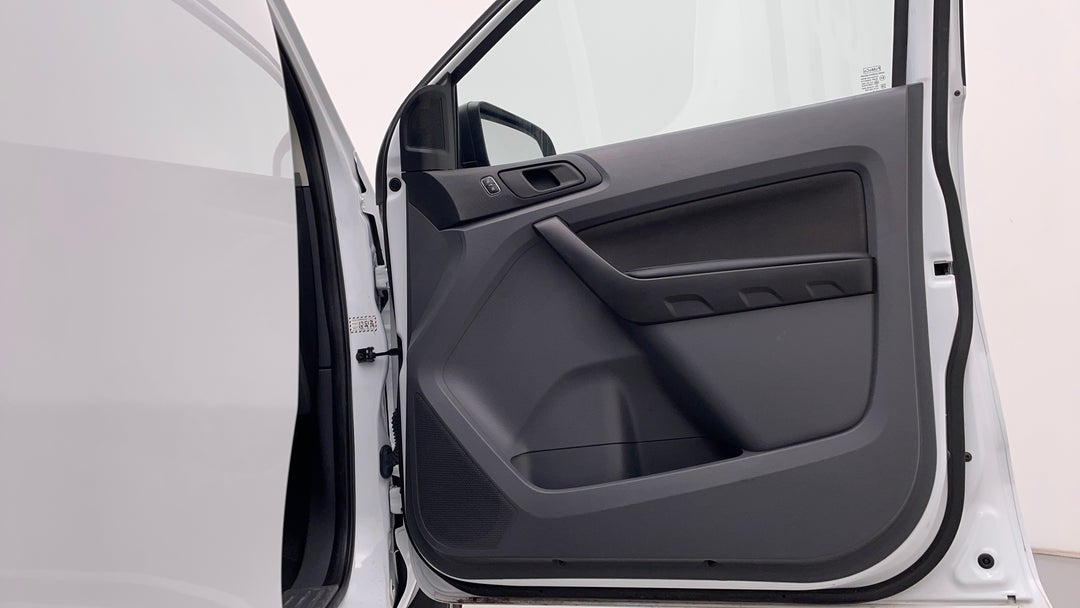 2017 Ford Ranger Xl 2.2 Hi-rider (4x2), Automatic, 92742 km, Speaker View