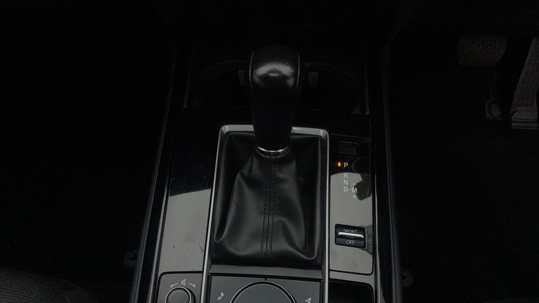 2023 Mazda CX-30 G20 Evolve (FWD), Automatic, 46588 km, Gear Lever 