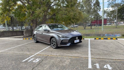 2024 MG Mg5 Vibe Automatic, 0k km Petrol Car
