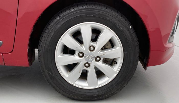 2016 Hyundai Xcent SX 1.2, Petrol, Manual, 28,661 km, Right Front Wheel