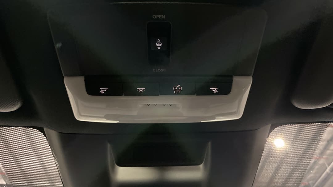 2023 Nissan Qashqai Ti, Automatic, 40252 km, On-Roof Controls/Sunglass holder
