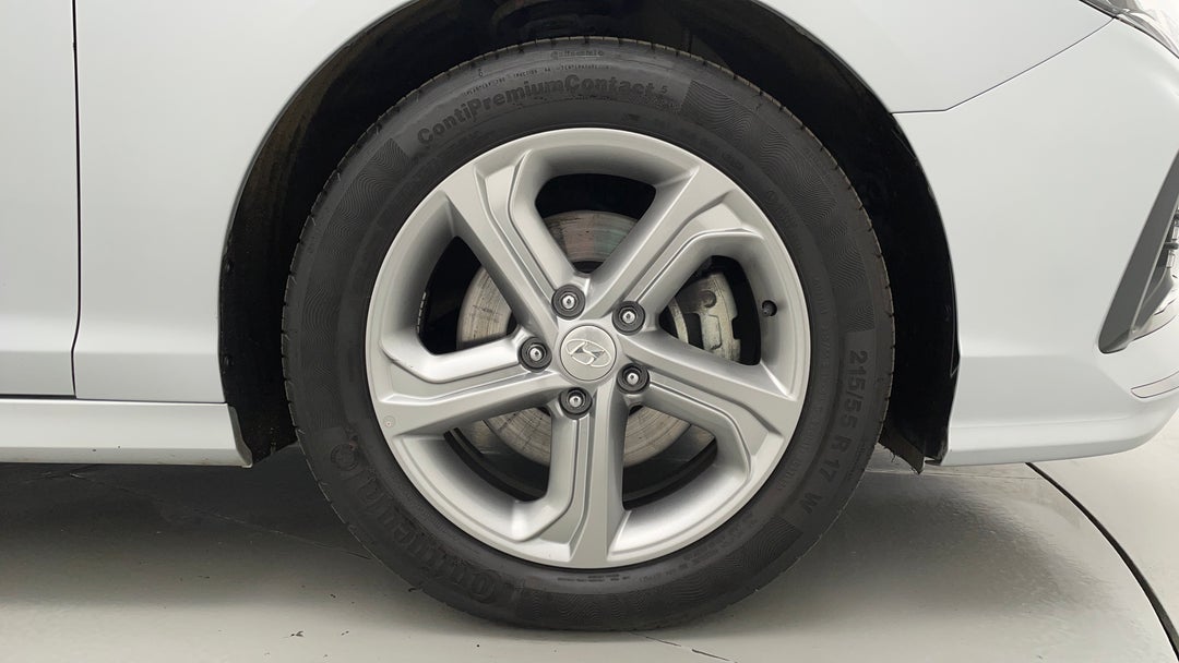 2019 Hyundai Sonata Active, Automatic, 44303 km, Right Front Wheel