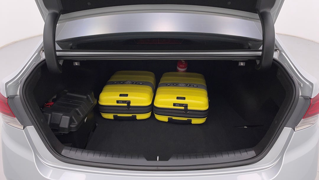 2019 Hyundai Sonata Active, Automatic, 44303 km, Boot Inside View with Luggage