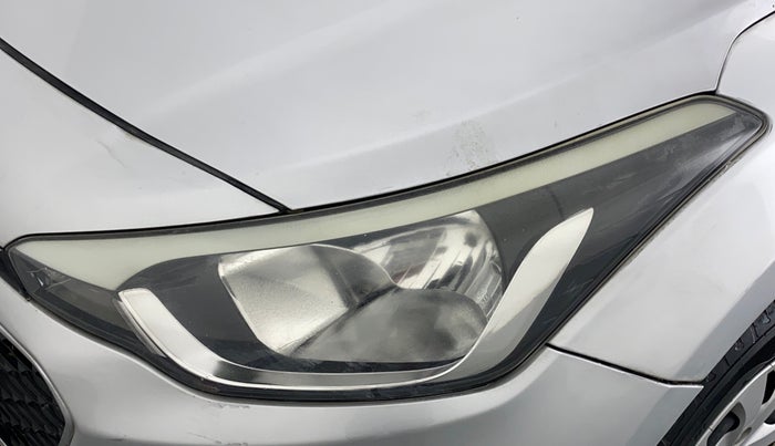 2015 Hyundai Elite i20 MAGNA 1.2, Petrol, Manual, 58,568 km, Left headlight - Minor scratches