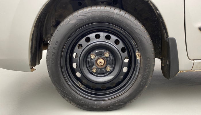 2018 Maruti Wagon R 1.0 VXI, Petrol, Manual, 62,196 km, Left Front Wheel