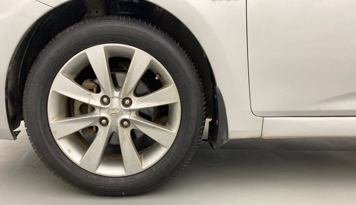2012 Hyundai Verna FLUIDIC 1.6 SX VTVT, Petrol, Manual, 40,114 km, Left Front Wheel