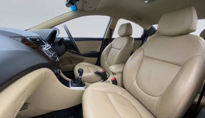 2012 Hyundai Verna FLUIDIC 1.6 SX VTVT, Petrol, Manual, 40,114 km, Right Side Front Door Cabin