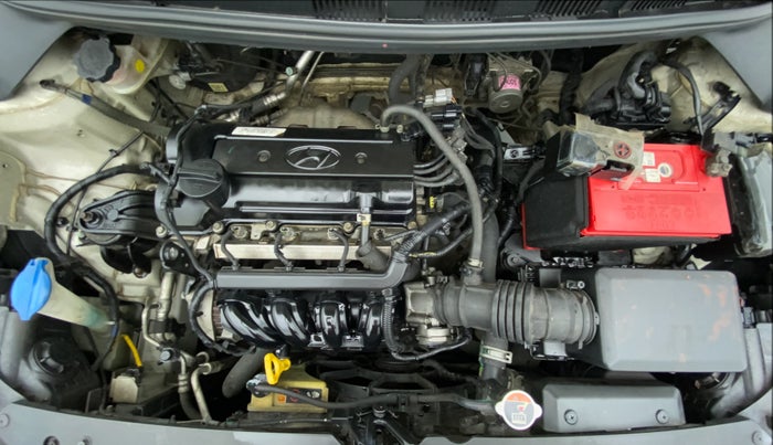 2016 Hyundai i20 Active 1.2 S, Petrol, Manual, 29,822 km, Engine Bonet View