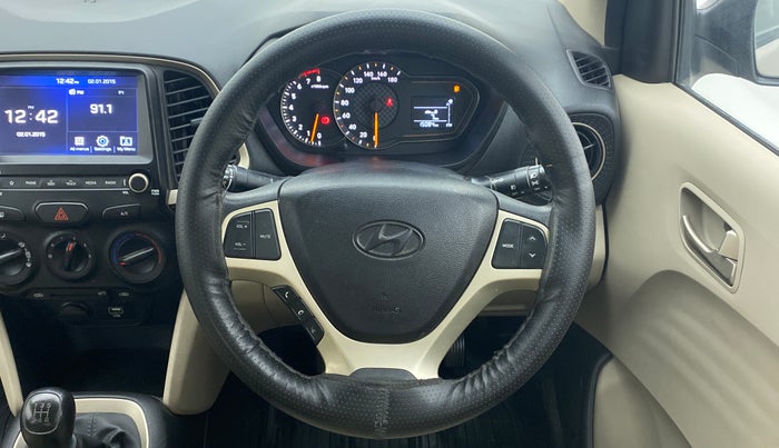 2019 Hyundai NEW SANTRO SPORTZ 1.1, Petrol, Manual, 15,368 km, Steering Wheel Close Up