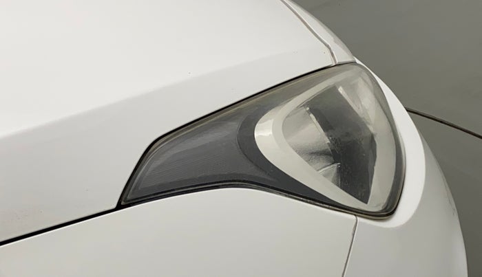 2014 Hyundai Xcent S 1.2, Petrol, Manual, 1,19,586 km, Right headlight - Faded