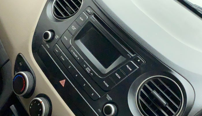 2014 Hyundai Xcent S 1.2, Petrol, Manual, 1,19,586 km, Infotainment system - Parking sensor not working