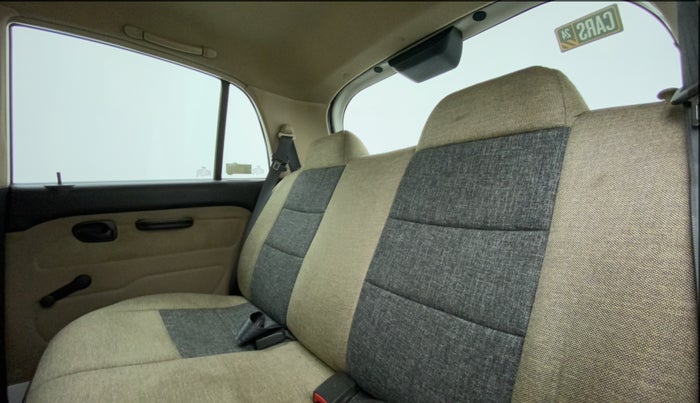 2014 Hyundai Santro Xing GL PLUS, Petrol, Manual, 1,00,072 km, Right Side Rear Door Cabin