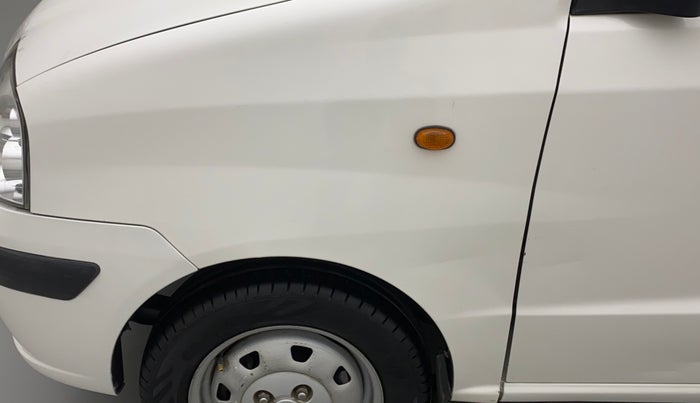 2014 Hyundai Santro Xing GL PLUS, Petrol, Manual, 1,00,072 km, Left fender - Slightly dented