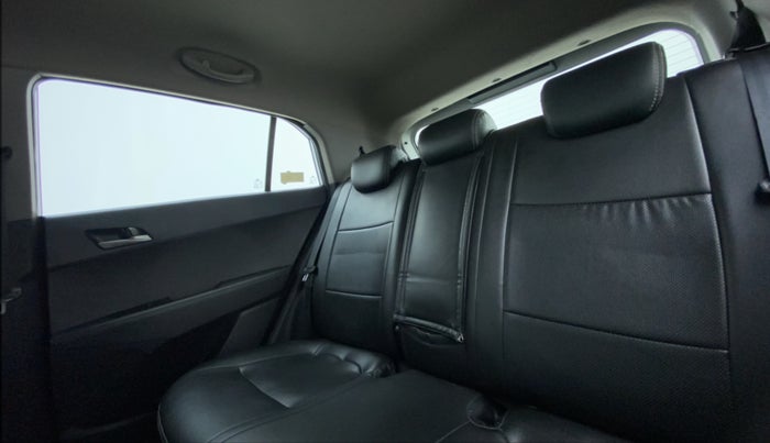 2017 Hyundai Creta SX PLUS AT 1.6 DIESEL, Diesel, Automatic, 82,642 km, Right Side Rear Door Cabin