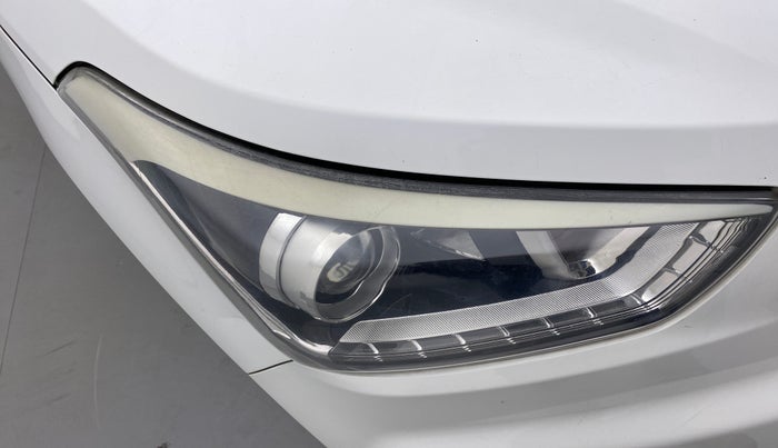 2017 Hyundai Creta SX PLUS AT 1.6 DIESEL, Diesel, Automatic, 82,642 km, Right headlight - Faded