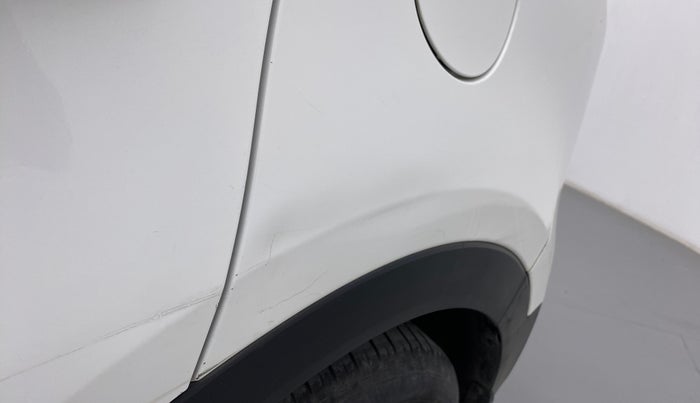 2017 Hyundai Creta SX PLUS AT 1.6 DIESEL, Diesel, Automatic, 82,642 km, Left quarter panel - Slightly dented