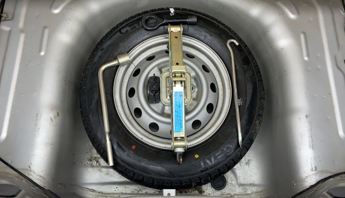 2015 Hyundai Eon ERA PLUS, Petrol, Manual, 14,727 km, Spare Tyre