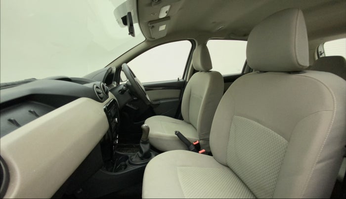 2015 Renault Duster RXL PETROL, Petrol, Manual, 56,809 km, Right Side Front Door Cabin