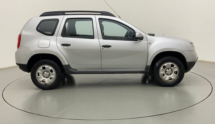 2015 Renault Duster RXL PETROL, Petrol, Manual, 56,809 km, Right Side View