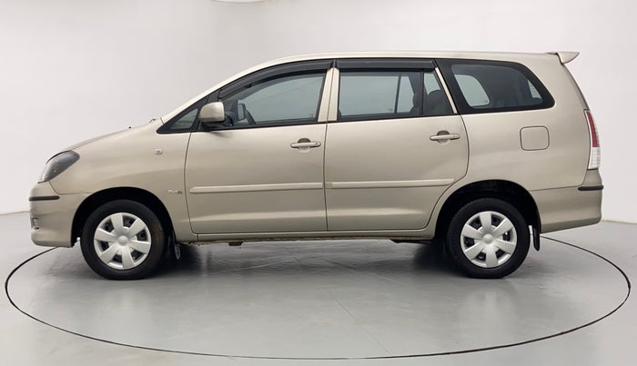 2009 Toyota Innova 2.5 G4 8 STR, Diesel, Manual, 1,82,019 km, Left Side