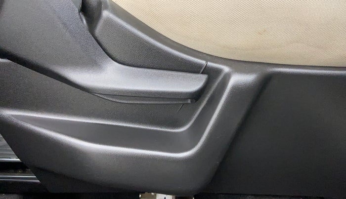 2019 Maruti New Wagon-R VXI 1.0, Petrol, Manual, 3,623 km, Driver Side Adjustment Panel