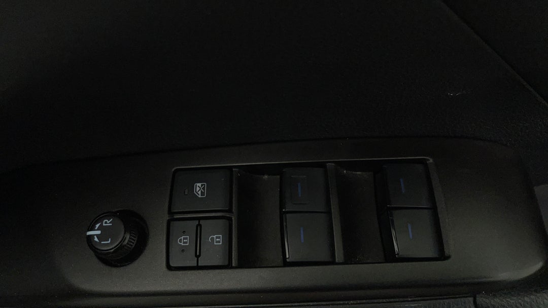 Drivers Side Door Panel Controls