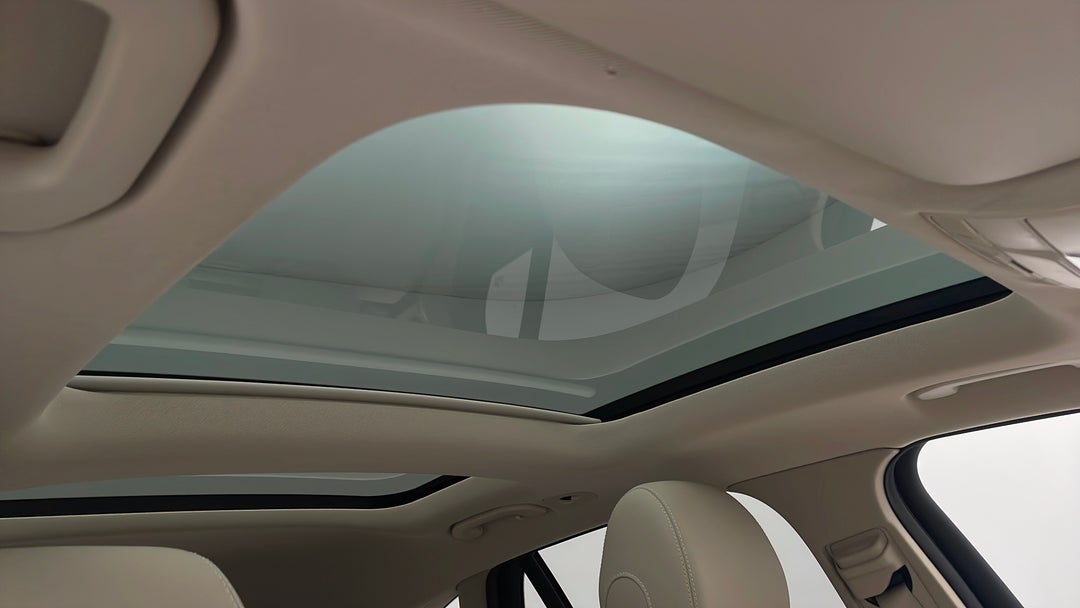 Interior Sunroof/Moonroof