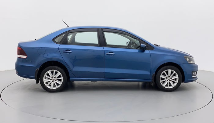 2017 Volkswagen Vento HIGHLINE PETROL AT, Petrol, Automatic, 71,715 km, Right Side View