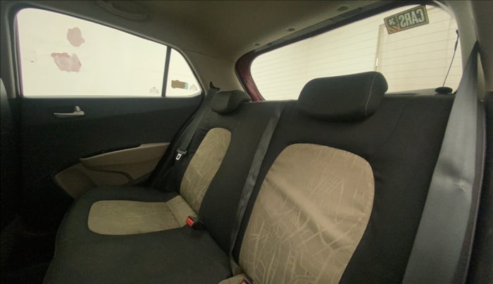 2014 Hyundai Grand i10 ASTA AT 1.2 KAPPA VTVT, Petrol, Automatic, 82,034 km, Right Side Rear Door Cabin