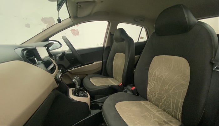 2014 Hyundai Grand i10 ASTA AT 1.2 KAPPA VTVT, Petrol, Automatic, 82,034 km, Right Side Front Door Cabin