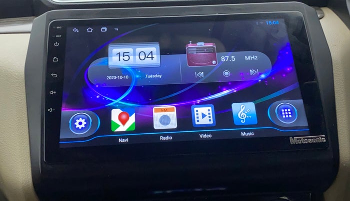2022 Maruti Dzire ZXI CNG, CNG, Manual, 16,696 km, Infotainment system - Reverse camera not working